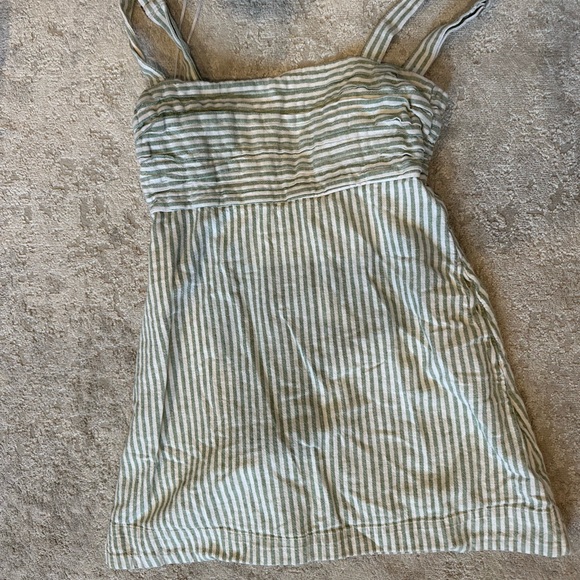 Abercrombie & Fitch Dresses & Skirts - Abercrombie & Fitch Green Striped Smocked dress